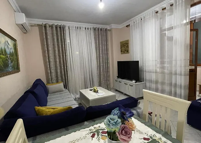 Prendi's In * Golem (Tirana)